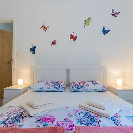 Apartman Antonija Црес Экстерьер фото